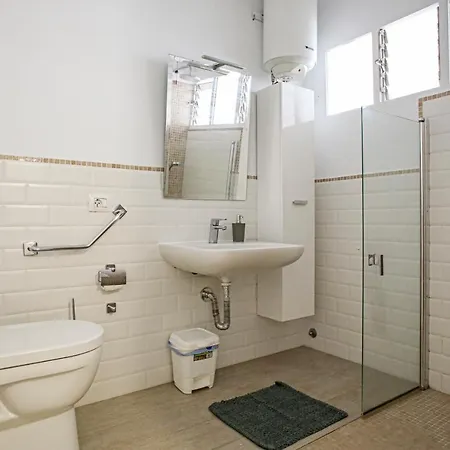 Cozy With Queen-size Bed And Pools, Chaparral 163 Apartment *